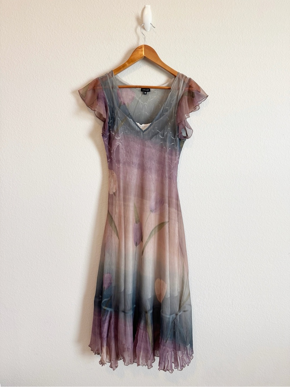 Komarov Crinkle Floral Print Flutter Sleeve Whimsy Gothic Midi Dress Size Medium